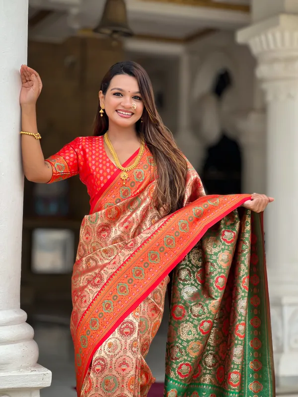 Red_Soft_Kanjivaram_Silk_Saree_With_Zari_Weaving_Meenakari_Design_All_Over_The_Saree_And_Meenakari_Weaving_Rich_Pallu_For_Women