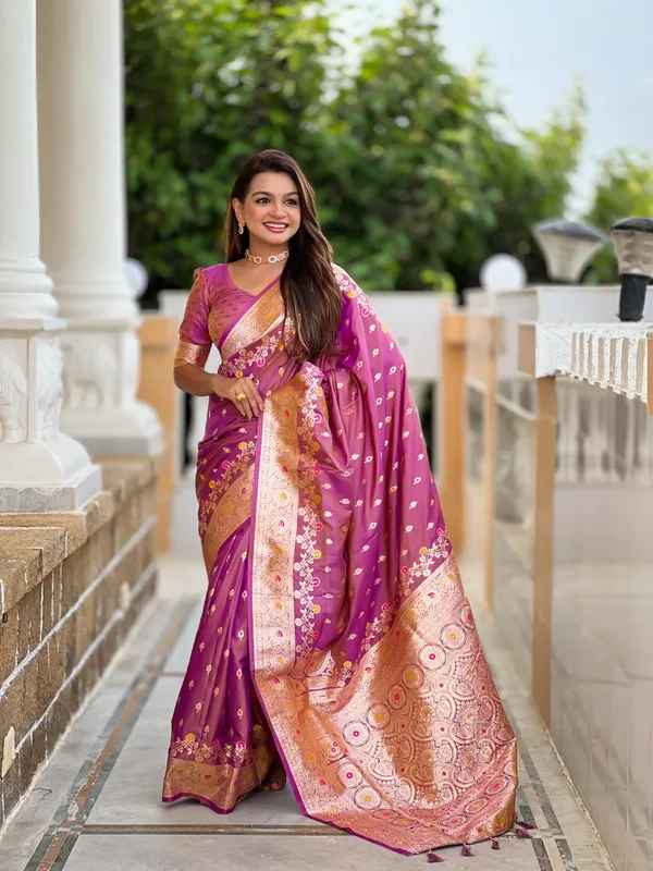 Onion_Soft_Banarasi_Silk_Saree_With_Zari_Weaving_Meenakari_Touchup_Design_All_Over_The_Saree_And_Meenakari_Weaving_Rich_Pallu_For_Women