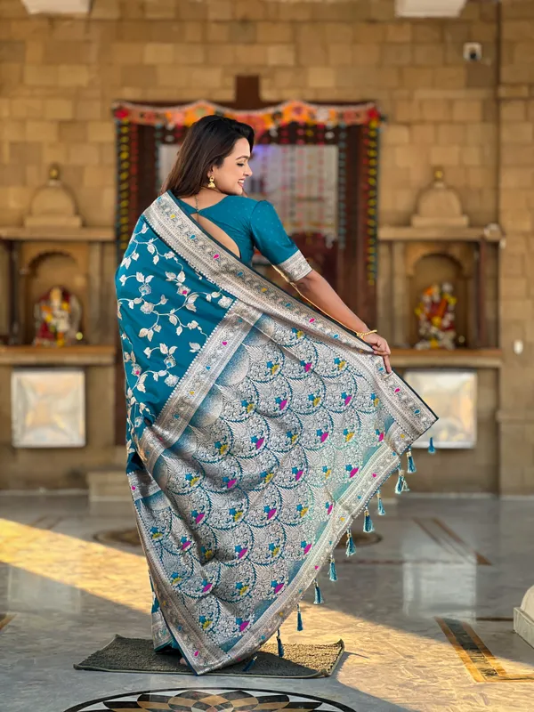 Morpis_Soft_Banarasi_Silk_Saree_With_Zari_Weaving_Meenakari_Touchup_Design_All_Over_The_Saree_And_Meenakari_Weaving_Rich_Pallu_For_Women