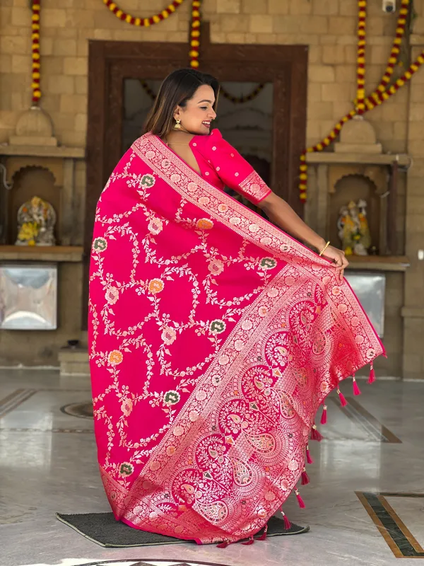 Rani_Pink_Soft_Banarasi_Silk_Saree_With_Zari_Weaving_Meenakari_Touchup_Design_All_Over_The_Saree_And_Meenakari_Weaving_Rich_Pallu_For_Women