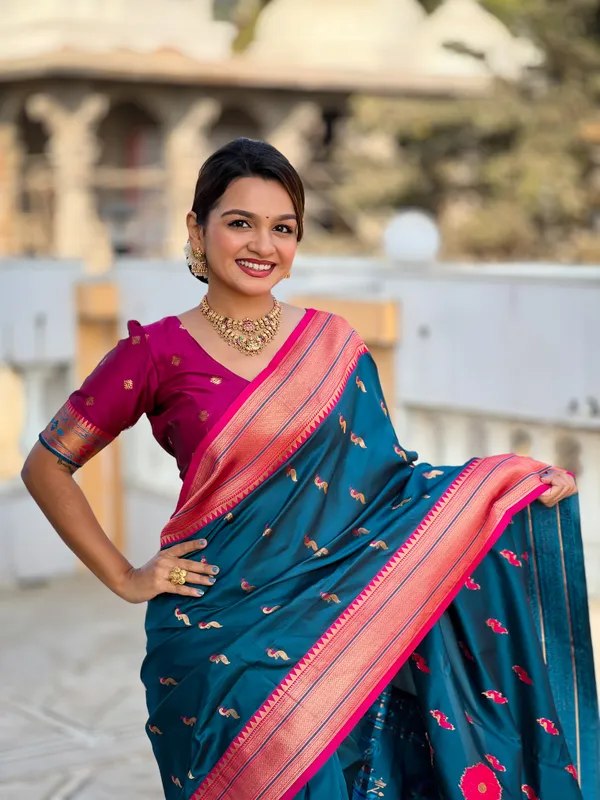 Morpis_Soft_Pethani_Silk_Saree_With_Zari_Weaving_Motifs_Design_And_Meenakari_Weaving_Rich_Pallu_With_Meenakari_Weaving_Border_And_Tassels_Attached_At_Pallu_End_Blouse_For_Women