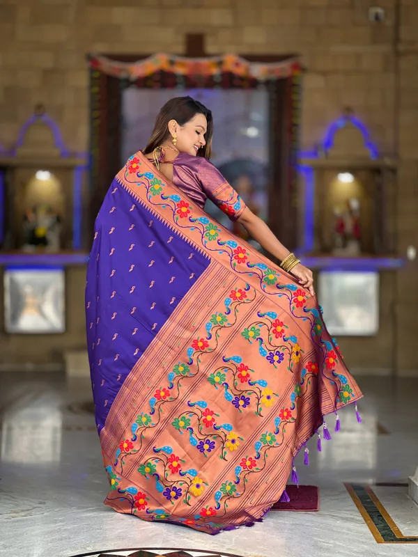 Violet_Soft_Paithani_Silk_Saree_With_Zari_Weaving_Meenakari_Motifs_Design_And_Meenakari_Weaving_Rich_Pallu_With_Meenakari_Weaving_Border_And_Tassels_Attached_At_Pallu_And_Blouse_For_Women
