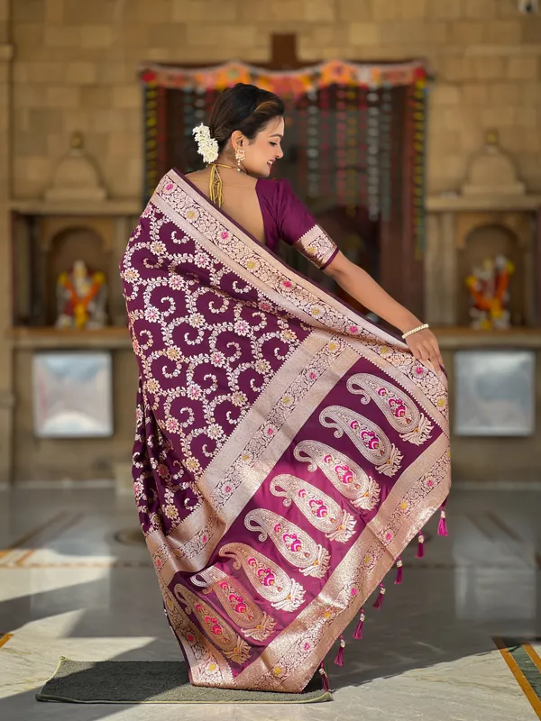 Wine_Soft_Banarasi_Silk_Saree_With_Zari_Weaving_Meenakari_Touchup_Design_All_Over_The_Saree_And_Meenakari_Weaving_Rich_Pallu_For_Women