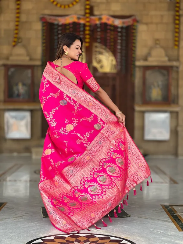 Rani_Pink_Soft_Banarasi_Silk_Saree_With_Zari_Weaving_Meenakari_Touchup_Design_All_Over_The_Saree_And_Meenakari_Weaving_Rich_Pallu_For_Women