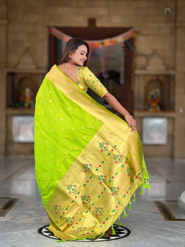 Parrot_Green_Soft_Pethani_Silk_Saree_With_Zari_Weaving_Motifs_Design_And_Meenakari_Weaving_Rich_Pallu_With_Meenakari_Weaving_Double_Munia_Border_And_Tassels_Attached_At_Pallu_End_Blouse_For_Women