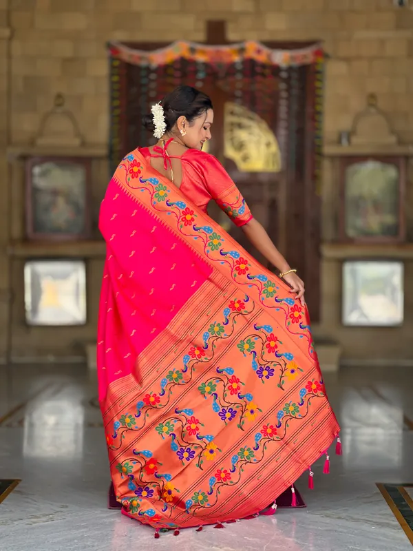Pink_Soft_Paithani_Silk_Saree_With_Zari_Weaving_Meenakari_Motifs_Design_And_Meenakari_Weaving_Rich_Pallu_With_Meenakari_Weaving_Border_And_Tassels_Attached_At_Pallu_And_Blouse_For_Women