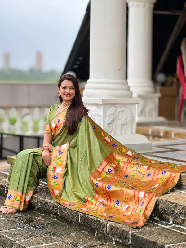 Mehndi_Soft_Pethani_Silk_Saree_With_Zari_Weaving_Motifs_Design_And_Meenakari_Weaving_Rich_Pallu_With_Meenakari_Weaving_Border_And_Tassels_Attached_At_Pallu_End_Blouse_For_Women