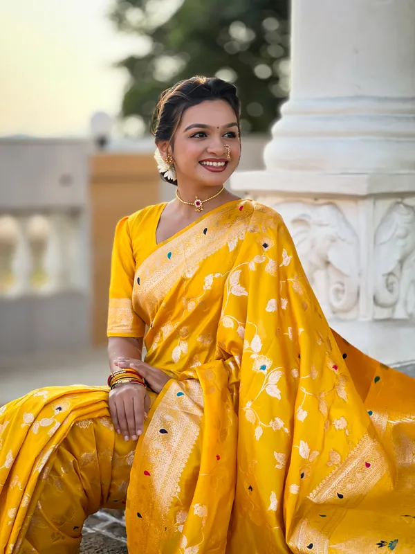Yellow_Soft_Banarasi_Silk_Saree_With_Zari_Weaving_Meenakari_Touchup_Design_All_Over_The_Saree_And_Meenakari_Weaving_Rich_Pallu_For_Women