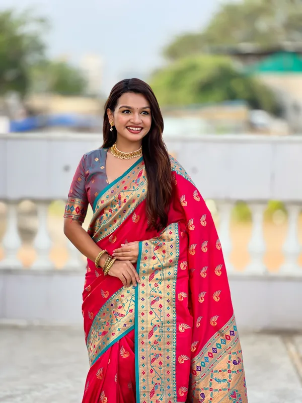 Rani_Pink_Soft_Pethani_Silk_Saree_With_Zari_Weaving_Motifs_Design_And_Meenakari_Weaving_Rich_Pallu_With_Meenakari_Weaving_Border_And_Tassels_Attached_At_Pallu_End_Blouse_For_Women
