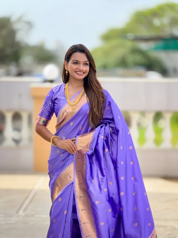 Lovender_Soft_Pethani_Silk_Saree_With_Zari_Weaving_Motifs_Design_And_Meenakari_Weaving_Rich_Pallu_With_Meenakari_Weaving_Munia_Border_And_Tassels_Attached_At_Pallu_End_Blouse_For_Women