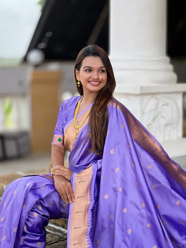 Lovender_Soft_Pethani_Silk_Saree_With_Zari_Weaving_Motifs_Design_And_Meenakari_Weaving_Rich_Pallu_With_Meenakari_Weaving_Munia_Border_And_Tassels_Attached_At_Pallu_End_Blouse_For_Women