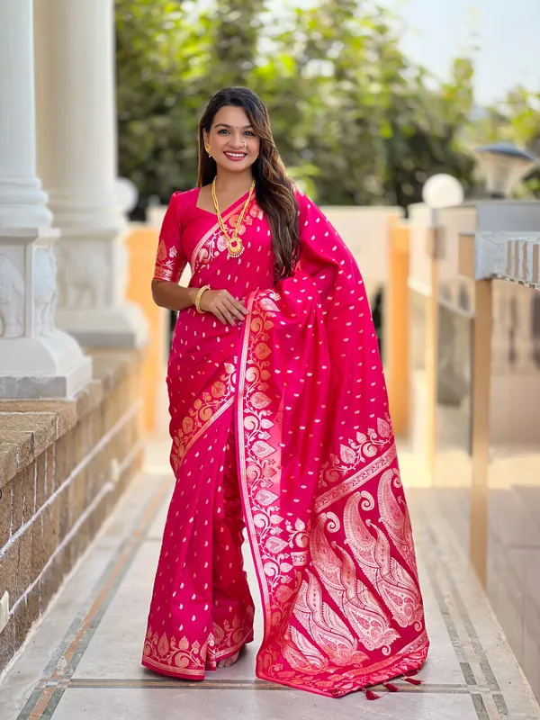 Rani_Pink_Soft_Banarasi_Silk_Saree_With_Zari_Weaving_Design_All_Over_The_Saree_And_Zari_Weaving_Rich_Pallu_With_Meenakari_Weaving_Border_And_Tassels_Attached_At_Pallu_End_Blouse_For_Women