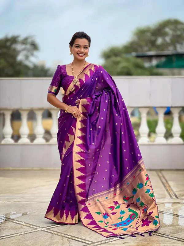 Magenta_Soft_Pethani_Silk_Saree_With_Zari_Weaving_Motifs_Design_And_Meenakari_Weaving_Rich_Pallu_With_Temple_Weaving_Border_And_Tassels_Attached_At_Pallu_End_Blouse_For_Women