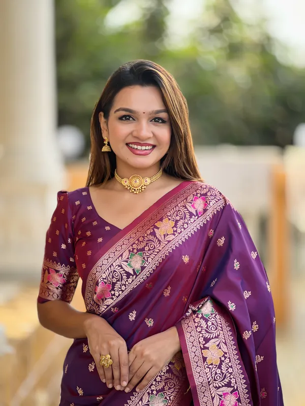 Wine_Soft_Banarasi_Silk_Saree_With_Zari_Weaving_Meenakari_Touchup_Design_All_Over_The_Saree_And_Meenakari_Weaving_Rich_Pallu_For_Women