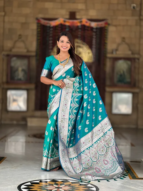 Rama_Soft_Banarasi_Silk_Saree_With_Zari_Weaving_Meenakari_Touchup_Design_All_Over_The_Saree_And_Meenakari_Weaving_Rich_Pallu_For_Women