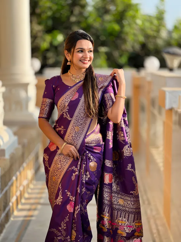 Wine_Soft_Banarasi_Silk_Saree_With_Zari_Weaving_Meenakari_Touchup_Design_All_Over_The_Saree_And_Meenakari_Weaving_Rich_Pallu_For_Women