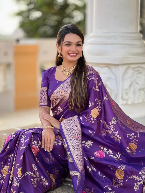 Wine_Soft_Banarasi_Silk_Saree_With_Zari_Weaving_Meenakari_Touchup_Design_All_Over_The_Saree_And_Meenakari_Weaving_Rich_Pallu_For_Women
