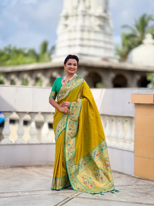 Parrot_Green_Soft_Pethani_Silk_Saree_With_Zari_Weaving_Motifs_Design_And_Meenakari_Weaving_Rich_Pallu_With_Meenakari_Weaving_Border_And_Tassels_Attached_At_Pallu_End_Blouse_For_Women