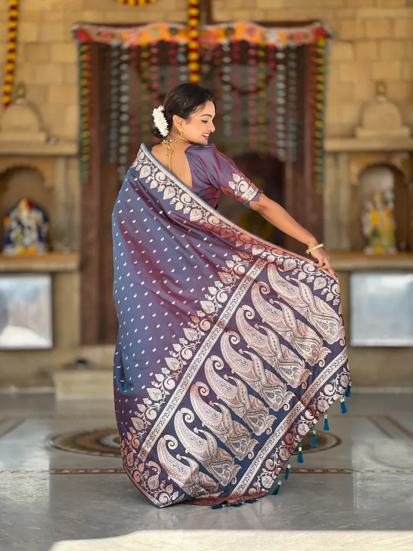 Anjir_Soft_Banarasi_Silk_Saree_With_Zari_Weaving_Design_All_Over_The_Saree_And_Zari_Weaving_Rich_Pallu_With_Meenakari_Weaving_Border_And_Tassels_Attached_At_Pallu_End_Blouse_For_Women