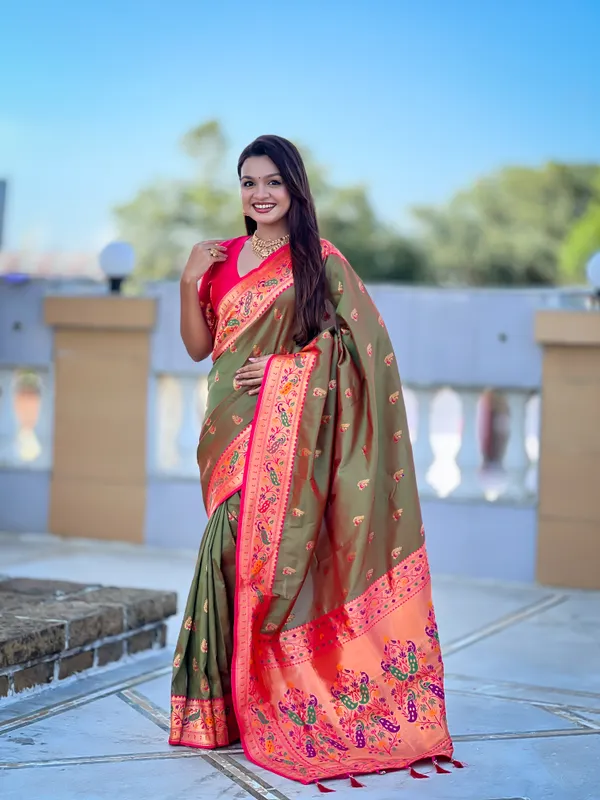Mehndi_Soft_Pethani_Silk_Saree_With_Zari_Weaving_Motifs_Design_And_Meenakari_Weaving_Rich_Pallu_With_Meenakari_Weaving_Border_And_Tassels_Attached_At_Pallu_End_Blouse_For_Women