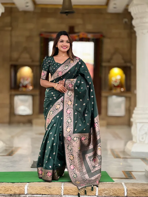 Green_Soft_Banarasi_Silk_Saree_With_Zari_Weaving_Meenakari_Touchup_Design_All_Over_The_Saree_And_Meenakari_Weaving_Rich_Pallu_For_Women