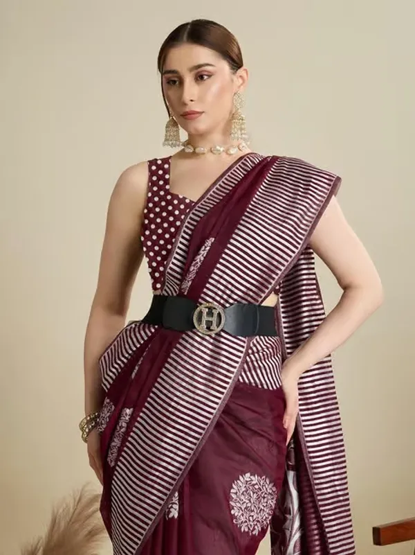 Traditional_Linen_Cotton_Saree_–_Perfect_for_Daily_&_Festive_Wear_–_Soft_&_Lightweight