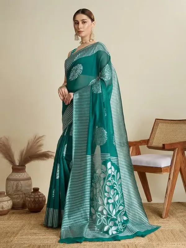 Traditional_Linen_Cotton_Saree_–_Perfect_for_Daily_&_Festive_Wear_–_Soft_&_Lightweight