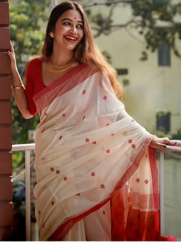 Traditional_Linen_Cotton_Saree_–_Perfect_for_Daily_&_Festive_Wear_–_Soft_&_Lightweight