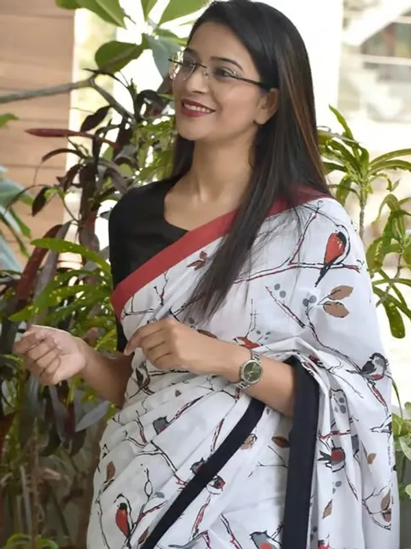Traditional_Linen_Cotton_Saree_–_Perfect_for_Daily_&_Festive_Wear_–_Soft_&_Lightweight