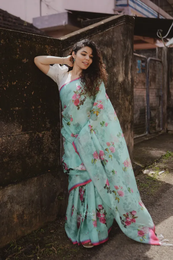 Traditional_Linen_Cotton_Saree_–_Perfect_for_Daily_&_Festive_Wear_–_Soft_&_Lightweight