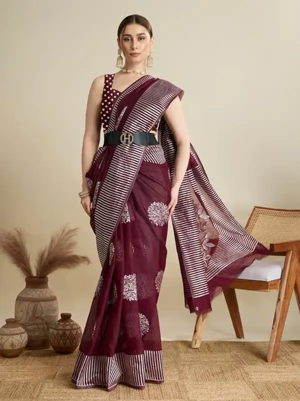 Traditional_Linen_Cotton_Saree_–_Perfect_for_Daily_&_Festive_Wear_–_Soft_&_Lightweight