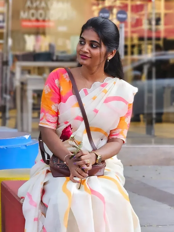 Traditional_Linen_Cotton_Saree_–_Perfect_for_Daily_&_Festive_Wear_–_Soft_&_Lightweight