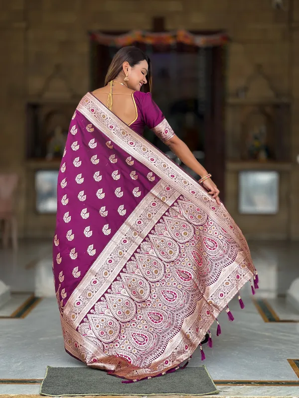 Wine_Soft_Banarasi_Silk_Saree_With_Zari_Weaving_Meenakari_Touchup_Design_All_Over_The_Saree_And_Meenakari_Weaving_Rich_Pallu_For_Women