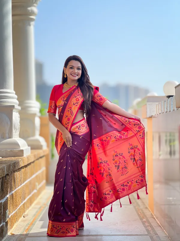 Wine_Soft_Pethani_Silk_Saree_With_Zari_Weaving_Motifs_Design_And_Meenakari_Weaving_Rich_Pallu_With_Meenakari_Weaving_Border_And_Tassels_Attached_At_Pallu_End_Blouse_For_Women