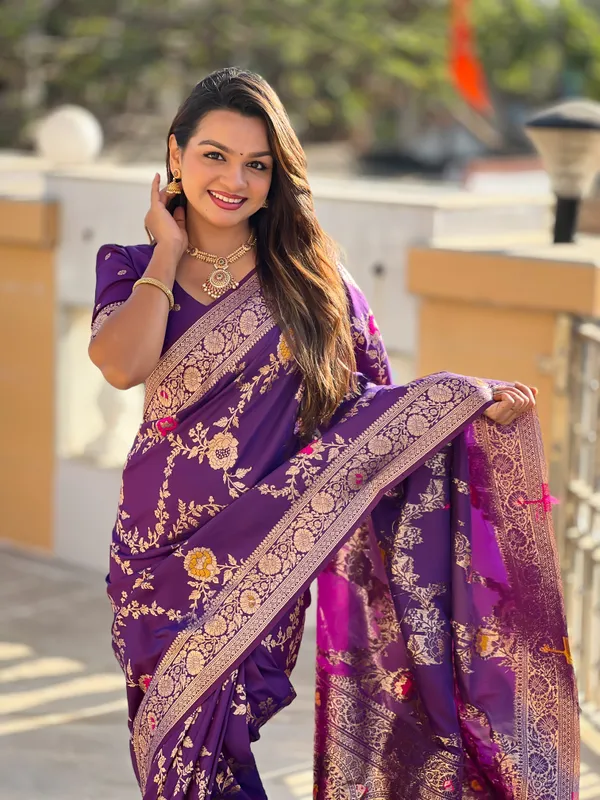 Wine_Soft_Banarasi_Silk_Saree_With_Zari_Weaving_Meenakari_Touchup_Design_All_Over_The_Saree_And_Meenakari_Weaving_Rich_Pallu_For_Women