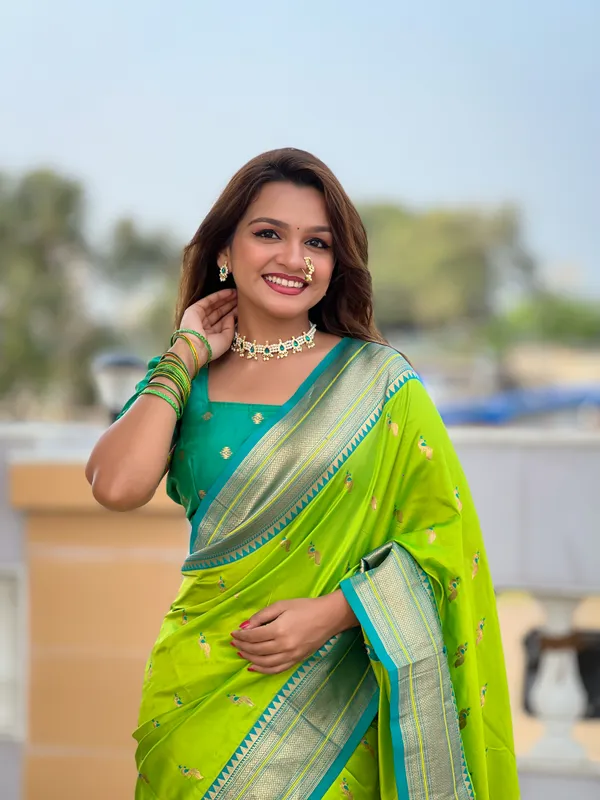 Parrot_Green_Soft_Pethani_Silk_Saree_With_Zari_Weaving_Motifs_Design_And_Meenakari_Weaving_Rich_Pallu_With_Meenakari_Weaving_Border_And_Tassels_Attached_At_Pallu_End_Blouse_For_Women