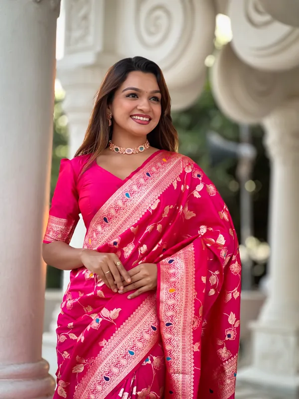 Rani_Soft_Banarasi_Silk_Saree_With_Zari_Weaving_Meenakari_Touchup_Design_All_Over_The_Saree_And_Meenakari_Weaving_Rich_Pallu_For_Women