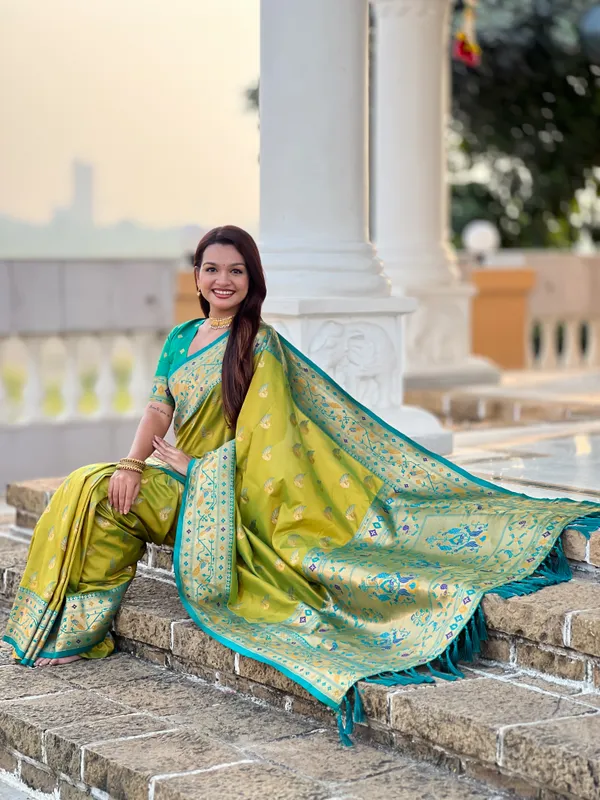 Parrot_Green_Soft_Pethani_Silk_Saree_With_Zari_Weaving_Motifs_Design_And_Meenakari_Weaving_Rich_Pallu_With_Meenakari_Weaving_Border_And_Tassels_Attached_At_Pallu_End_Blouse_For_Women