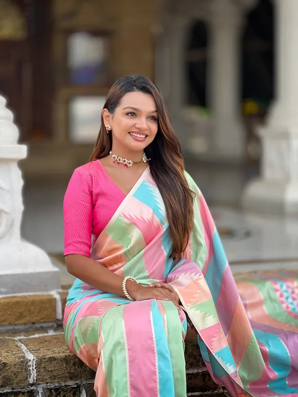 Pink_Soft_Silk_Saree_With_Zari_Weaving_Meenakari_Design_All_Over_The_Saree_And_Zari_Weaving_Contrast_Rich_Pallu_With_Cotrast_Weaving_Border_And_Tassels_Attached_At_Pallu_End_Blouse_For_Women