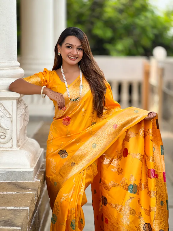 Yellow_Soft_Banarasi_Silk_Saree_With_Zari_Weaving_Meenakari_Touchup_Design_All_Over_The_Saree_And_Meenakari_Weaving_Rich_Pallu_For_Women