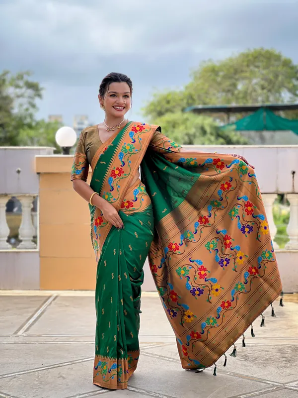 Green_Soft_Paithani_Silk_Saree_With_Zari_Weaving_Meenakari_Motifs_Design_And_Meenakari_Weaving_Rich_Pallu_With_Meenakari_Weaving_Border_And_Tassels_Attached_At_Pallu_And_Blouse_For_Women