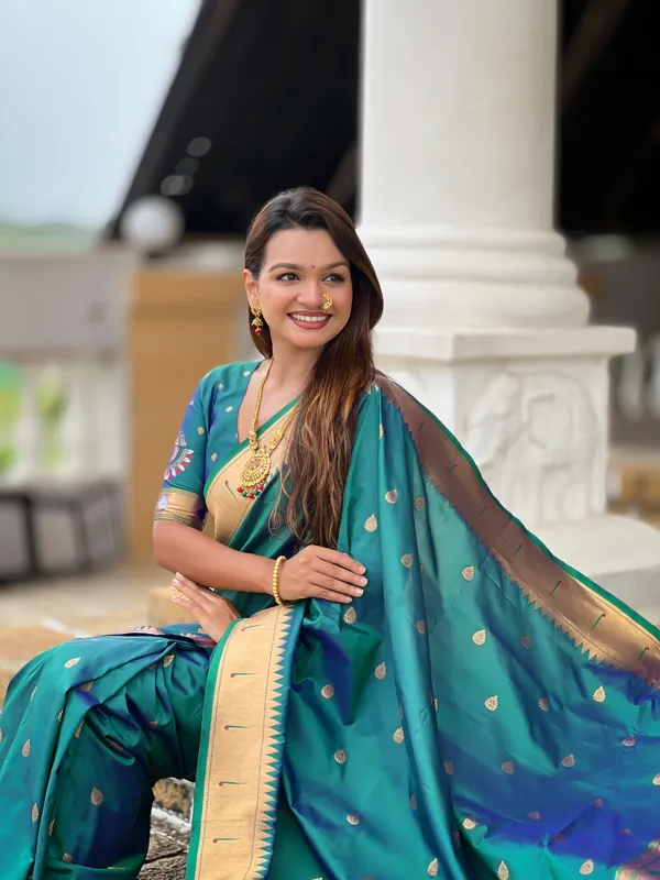 Rama_Soft_Pethani_Silk_Saree_With_Zari_Weaving_Motifs_Design_And_Meenakari_Weaving_Rich_Pallu_With_Meenakari_Weaving_Munia_Border_And_Tassels_Attached_At_Pallu_End_Blouse_For_Women