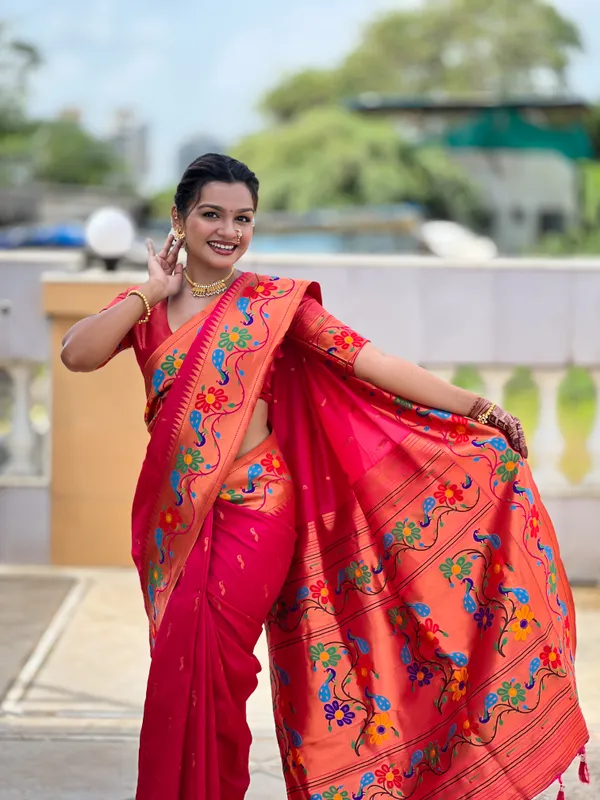 Pink_Soft_Paithani_Silk_Saree_With_Zari_Weaving_Meenakari_Motifs_Design_And_Meenakari_Weaving_Rich_Pallu_With_Meenakari_Weaving_Border_And_Tassels_Attached_At_Pallu_And_Blouse_For_Women