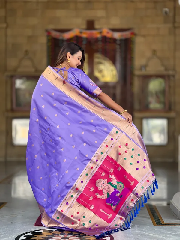 Lovender_Soft_Pethani_Silk_Saree_With_Zari_Weaving_Motifs_Design_And_Meenakari_Weaving_Rich_Pallu_With_Meenakari_Weaving_Munia_Border_And_Tassels_Attached_At_Pallu_End_Blouse_For_Women