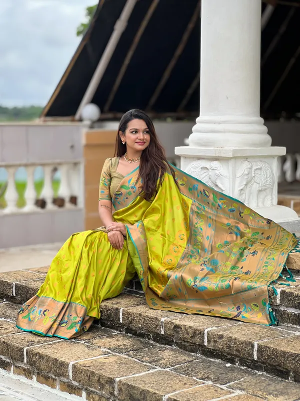 Pista_Soft_Pethani_Silk_Saree_With_Zari_Weaving_Meenakari_Motifs_Design_And_Meenakari_Weaving_Rich_Pallu_With_Meenakari_Weaving_Border_And_Tassels_Attached_At_Pallu_End_Blouse_For_Women
