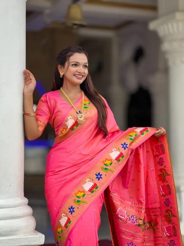 Peach_Soft_Pethani_Silk_Saree_With_Zari_Weaving_Motifs_Design_And_Meenakari_Weaving_Rich_Pallu_With_Meenakari_Weaving_Border_And_Tassels_Attached_At_Pallu_End_Blouse_For_Women