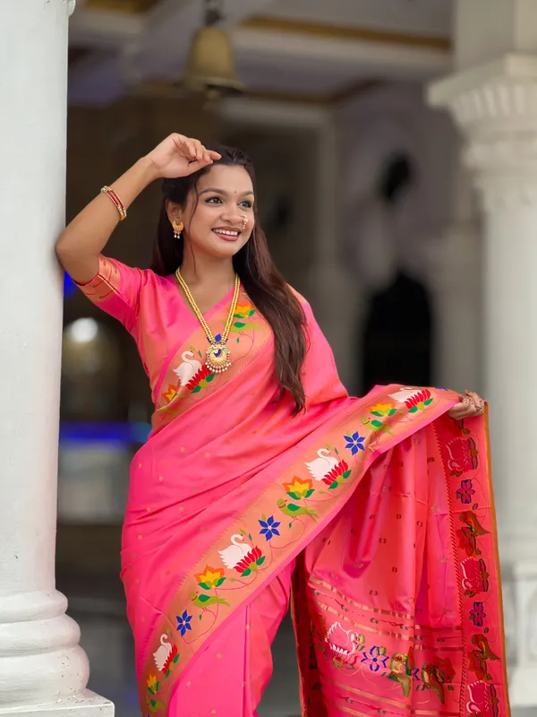 Peach_Soft_Pethani_Silk_Saree_With_Zari_Weaving_Motifs_Design_And_Meenakari_Weaving_Rich_Pallu_With_Meenakari_Weaving_Border_And_Tassels_Attached_At_Pallu_End_Blouse_For_Women