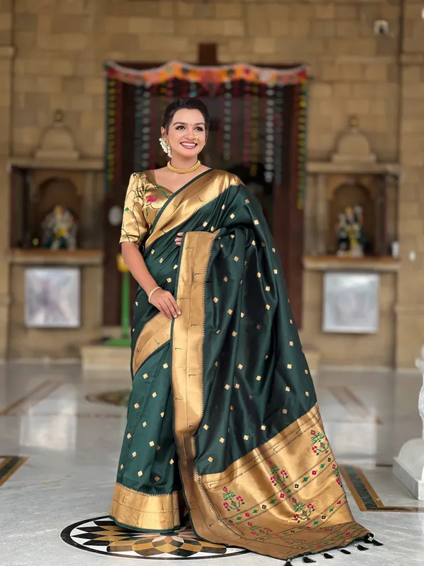 Green_Soft_Pethani_Silk_Saree_With_Zari_Weaving_Motifs_Design_And_Meenakari_Weaving_Rich_Pallu_With_Meenakari_Weaving_Double_Munia_Border_And_Tassels_Attached_At_Pallu_End_Blouse_For_Women
