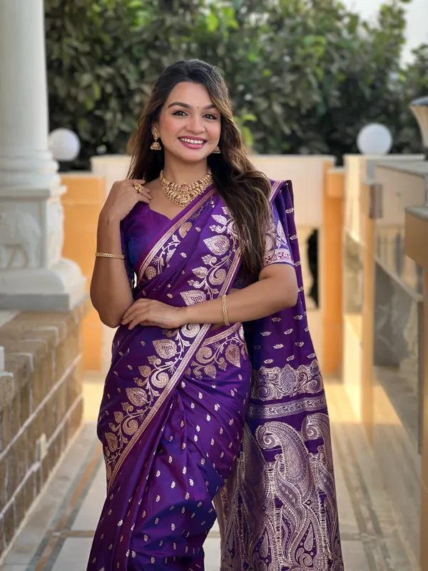 Purple_Soft_Banarasi_Silk_Saree_With_Zari_Weaving_Design_All_Over_The_Saree_And_Zari_Weaving_Rich_Pallu_With_Meenakari_Weaving_Border_And_Tassels_Attached_At_Pallu_End_Blouse_For_Women