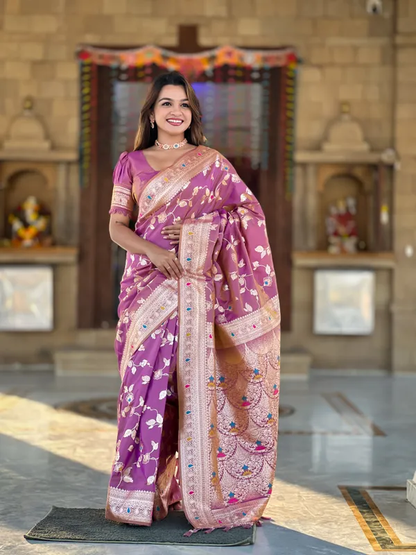 Onion_Soft_Banarasi_Silk_Saree_With_Zari_Weaving_Meenakari_Touchup_Design_All_Over_The_Saree_And_Meenakari_Weaving_Rich_Pallu_For_Women